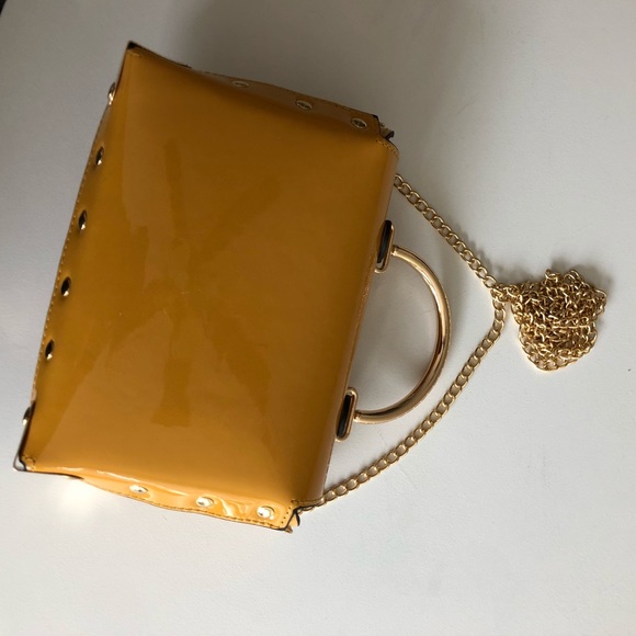 Unbranded studded mustard yellow bag - Picture 2 of 7